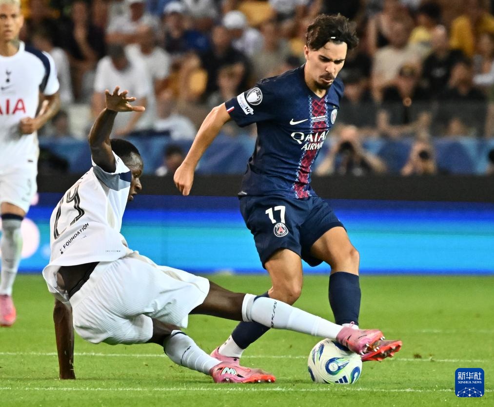 传闻亿万球 传闻亿万球