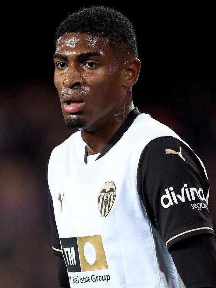 是他最大的 是他最大的